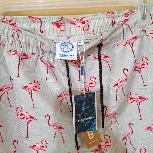 NWT Jack And Jones Flamingo Shorts - Picture 3 of 4
